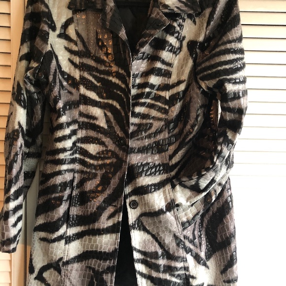 Selene sport leather look coat - Picture 1 of 4